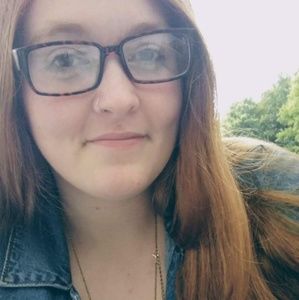 Meet your Posher, Julianna